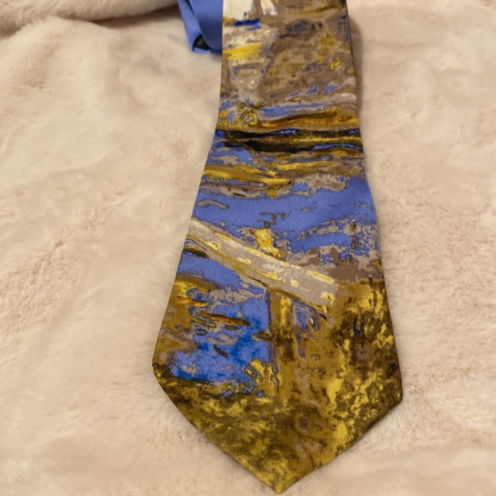 Philadelphia Museum of Art 100% silk necktie